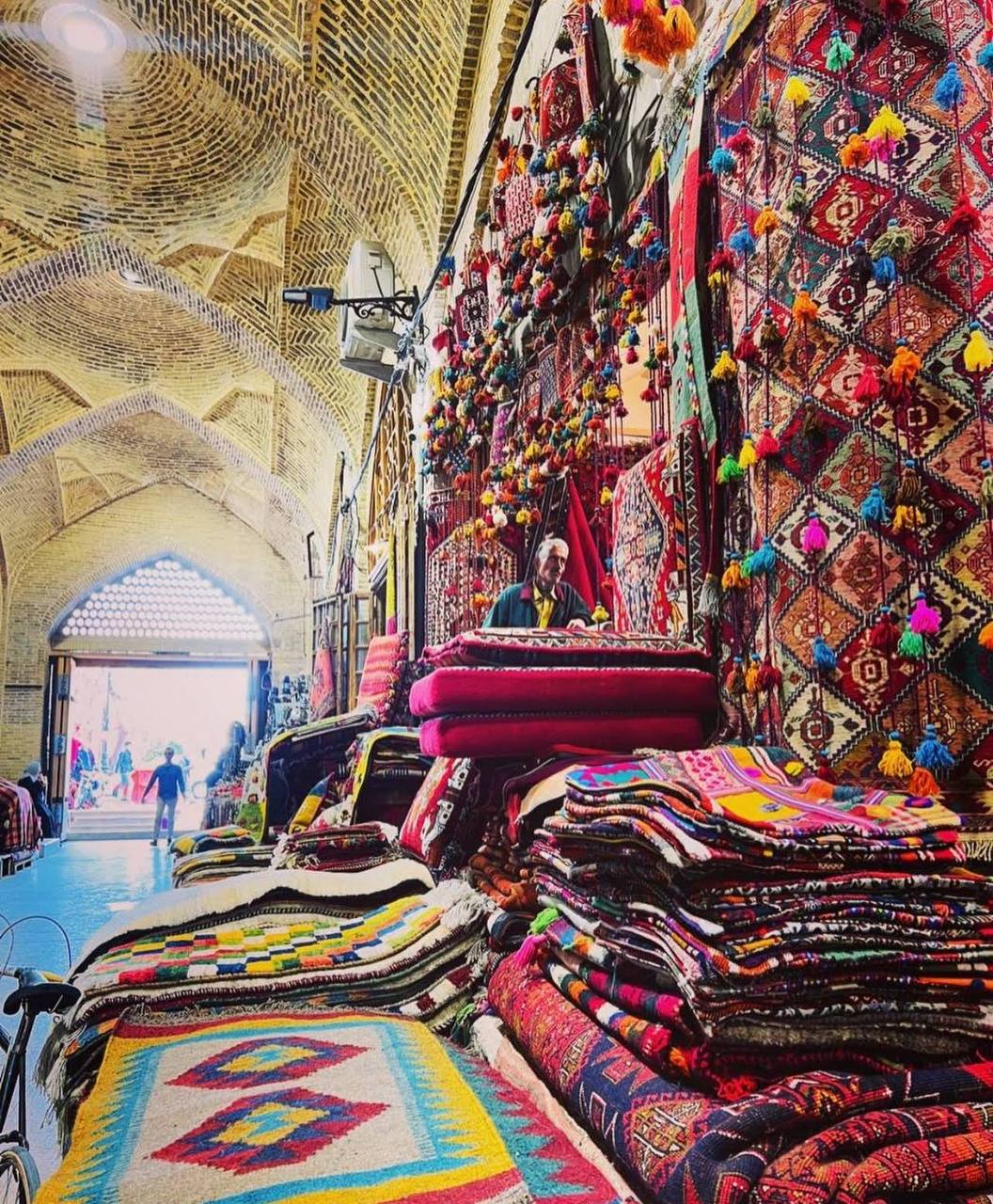 Vendita e manutenzione tappeti persiani a Milano